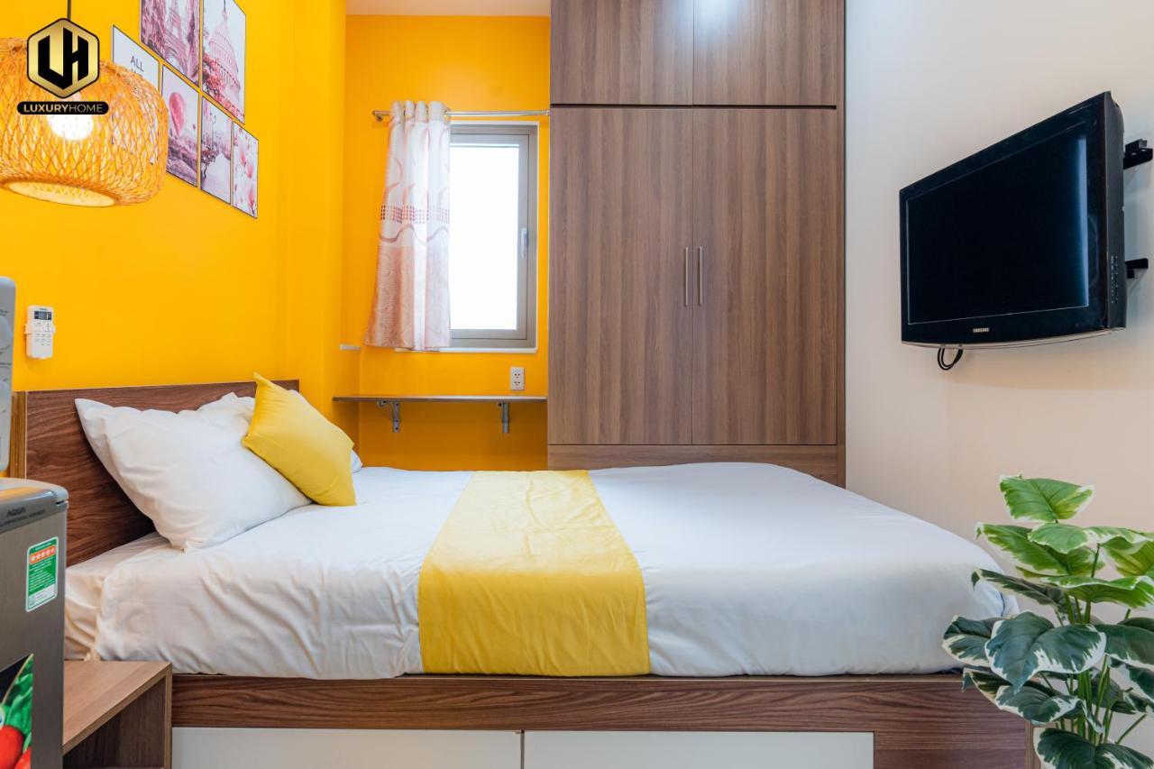 Luxury Home Sai Gon 2 Ho Chi Minh City Exterior photo