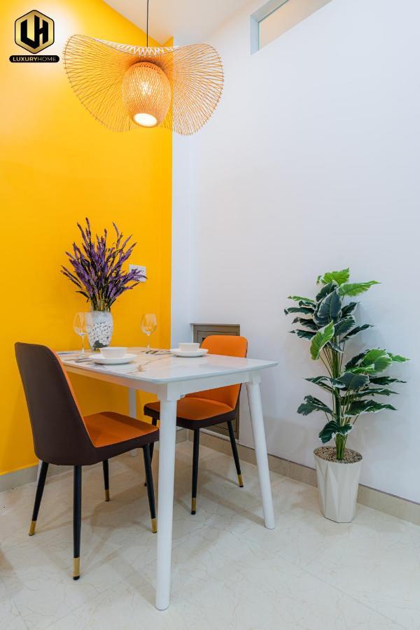 Luxury Home Sai Gon 2 Ho Chi Minh City Exterior photo
